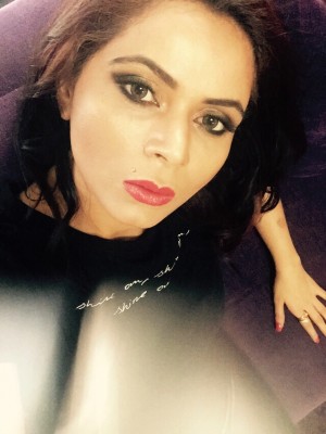 Abu Dhabi Escorts - Roshini  Abu Dhabi Escort