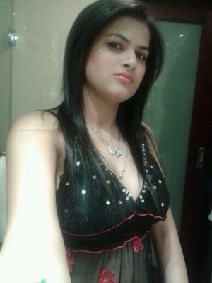 Abu Dhabi Escorts - Heer  Abu Dhabi Escort