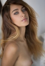 London Escorts - Uma  London Escort
