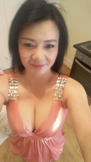 London Escorts - Evakiss Japan London Escort