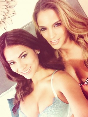 Paris Escorts - Jessie And Rona Polish Paris Escort