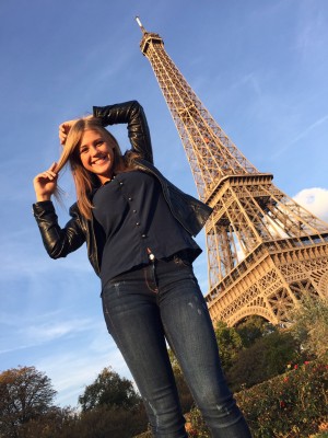 Paris Escorts - Sannyparis latvian Paris Escort