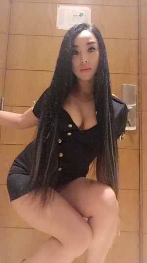 Dubai Escorts - Nancy Singapore Dubai Escort