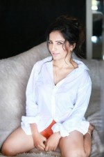Dubai Escorts - Massage   In    Dubai UAE Dubai Escort