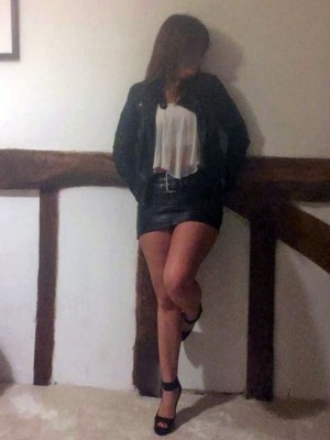 Suffolk Escorts - Leah English Suffolk Escort