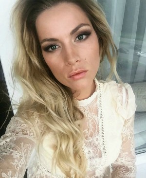 Istanbul Escorts - Kataleya  Istanbul Escort
