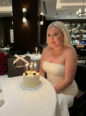 Hertfordshire Escorts - Angel English Hertfordshire Escort
