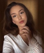 Paris Escorts - Hottie czech Paris Escort