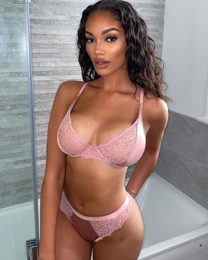 Abu Dhabi Escorts - Mimi BOLIVIA Abu Dhabi Escort