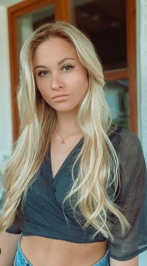Paris Escorts - Juliette swedish Paris Escort
