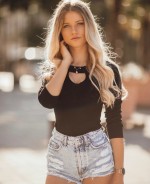 Paris Escorts - Keiko swedish Paris Escort