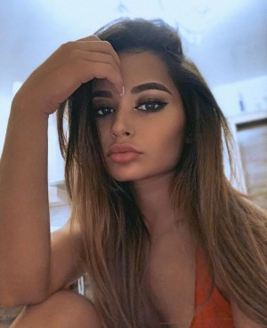 Paris Escorts - Jan swedish Paris Escort