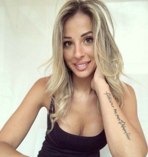Paris Escorts - Jessyiee français Paris Escort