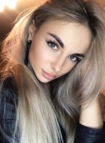 Paris Escorts - Peyton czech Paris Escort