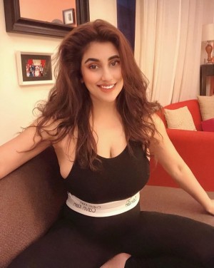 Dubai Escorts - Arti indian Dubai Escort
