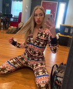 Paris Escorts - Acerle Européenne Paris Escort