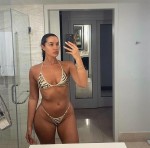 Cairo Escorts - Riah italian Cairo Escort