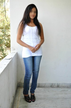 Delhi Escorts - Isha rai Indian Delhi Escort
