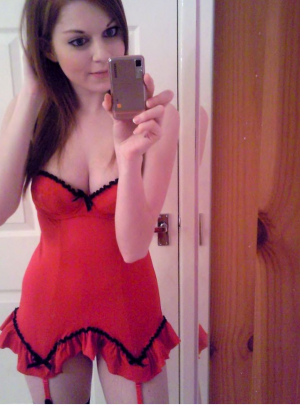 Paris Escorts - Babes Elina Francaise Paris Escort