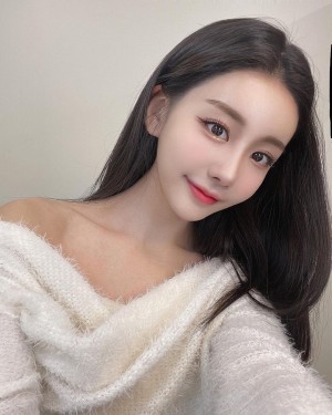 Kuala Lumpur Escorts - Vincy Mongolian Kuala Lumpur Escort
