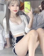 Cairo Escorts - Bella singaporean Cairo Escort