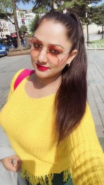 Dubai Escorts - Manahil Pakistani Escort pakistani Dubai Escort