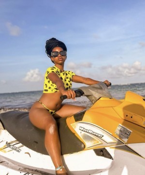 Shanghai Escorts - Melisa22 Uganda Shanghai Escort