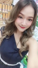 Kuala Lumpur Escorts - Emily Escort Girl LAO Kuala Lumpur Escort