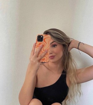 Istanbul Escorts - Maggy Ukrainian Istanbul Escort