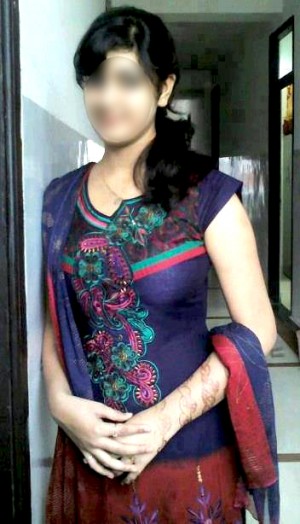 Delhi Escorts - Alisha mumbai escort Indian Delhi Escort
