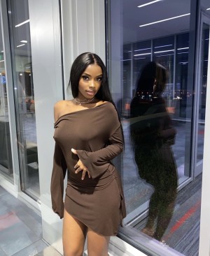 Doha Escorts - Vannie Cape Verde Doha Escort
