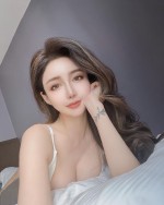 Cairo Escorts - Kit singaporean Cairo Escort