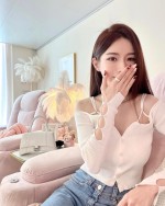 Cairo Escorts - Lois singaporean Cairo Escort