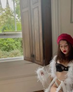 Paris Escorts - Regina Spanish Paris Escort