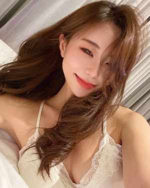 Kuala Lumpur Escorts - Lucia Korean Kuala Lumpur Escort