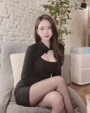 Kuala Lumpur Escorts - Akira Local Malaysian Chinese Kuala Lumpur Escort