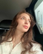 Paris Escorts - Lili Russian Paris Escort