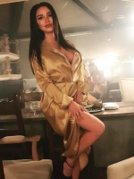 Madison Surrey Escort