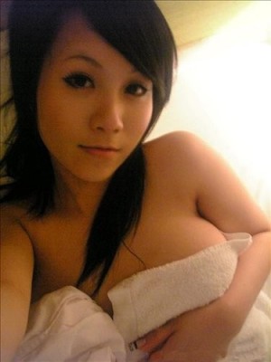 Abu Dhabi Escorts - Sasa Viet nam Abu Dhabi Escort