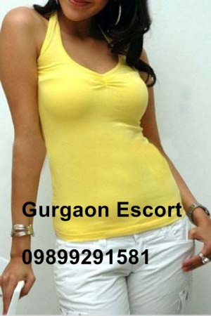 Delhi Escorts - Juhi Escort Services Indian Delhi Escort
