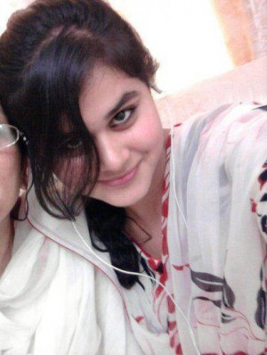 Delhi Escorts - Delhi escorts Indian Delhi Escort