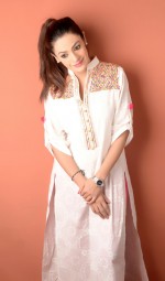 Abu Dhabi Escorts - Hina khan Dubai Abu Dhabi Escort